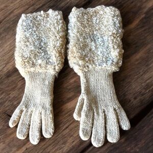 RARE! VINTAGE CURLY LAMB WOOL GLOVES